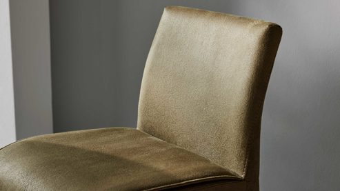 Barstuhl Interliving aus Kunstfaser in Grün Interliving Esszimmer Serie 5122 – Barhocker ST52 mit Liftfunktion farngrüne Mikrofaser & gebürsteter Edelstahl