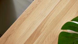 Esstisch Interliving aus Holz in Holzfarben Interliving Esszimmer Serie 5122 – Esstisch Wildeiche & Edelstahl - ca. 160 x 90 cm