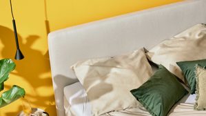 Boxspringbett Interliving aus Stoff in Beige Interliving Bettensystem Serie 1420 - Boxspringbett naturfarbener Stoffbezug Cleo - Liegefläche ca. 180 x 200 cm