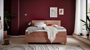 Boxspringbett Interliving aus Stoff in Rosa Interliving Bettensystem Serie 1420 - Boxspringbett sienafarbene Chenille Toni & Wildeichefüße - Liegefläche ca. 180 x 200 cm