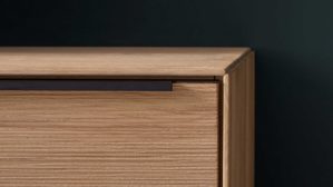 Sideboard Interliving aus Holz in Holzfarben Interliving Wohnzimmer Serie 2033 - Sideboard Asteiche - drei Türen, Breite ca. 182 cm