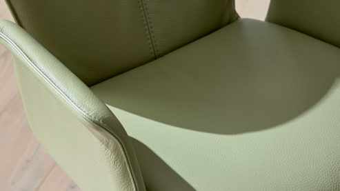 Polsterstuhl Interliving aus Leder in Grün Interliving Esszimmer Serie 5115 - Armlehnstuhl mit Lederbezug jadefarbenes Leder LD7830 & anthrazitfarbenes Metall