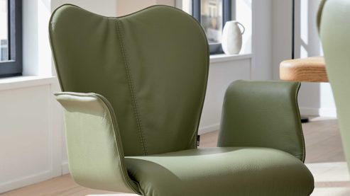 Tischgruppe Interliving aus Leder in Grün Interliving Esszimmer Serie 5115 - Essgruppe in warmen Tönen moosgrüner Webstoff Sneak 59, jadegrünes Leder LD7830, umbragraues Metall & astige Eiche