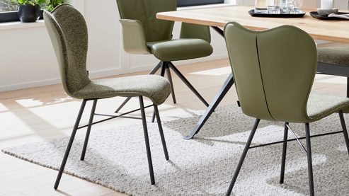 Vierfußstuhl Interliving aus Stoff in Grün Interliving Esszimmer Serie 5115 - Vierfußstuhl Aiko Four A12 jadefarbenes Leder LD7830 & moosfarbener Bezug Sneak 59, umbraugraues Metall