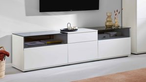 Wohnwand Interliving aus Holz in Weiß Interliving Wohnzimmer Serie 2031 - Wohnwand Tonweiß & graues Glas - Länge ca. 330 cm