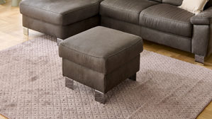 Funktionshocker modulmaster aus Stoff in Anthrazit Modulmaster MM-PP1194 - Polsterhocker mit Funktion anthrazitfarbene Mikrofaser Saddle & Metallfüße W009-M01 - ca. 60 x 60 cm