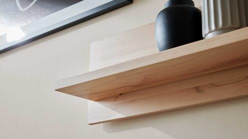 Wandregal Interliving aus Holz in Holzfarben Interliving Wohnzimmer Serie 2032 - Wandboard Risseiche - Länge ca. 180 cm