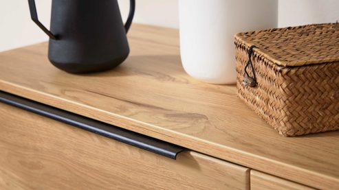 Highboard Interliving aus Holz in Holzfarben Interliving Wohnzimmer Serie 2032 - Highboard mit Apothekerauszug Risseiche - zwei Türen, drei Schubladen, Breite ca. 150 cm