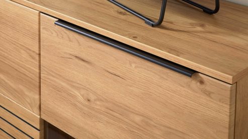 Highboard Interliving aus Holz in Holzfarben Interliving Wohnzimmer Serie 2032 - Highboard mit Apothekerauszug Risseiche - zwei Türen, drei Schubladen, Breite ca. 150 cm