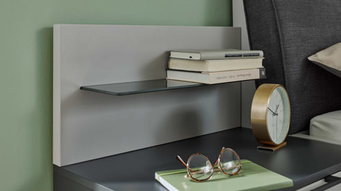 Paneel Interliving aus Holz in Hellgrau Interliving Schlafzimmer Serie 1207 – Paneel rechts, Breite ca. 46 cm - Satingrau