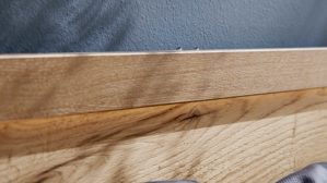 Bettgestell Interliving aus Holz in Holzfarben Interliving Schlafzimmer Serie 1034 – Bettgestell mit Konsolen Eiche Bianco & champagnerfarbenes Glas - Liegefläche ca. 180 x 200 cm