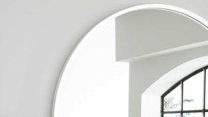 Wandspiegel Interliving aus Spiegel in Transparent Interliving Bad Serie 7340 – Wandspiegel Durchmesser ca. 100 cm