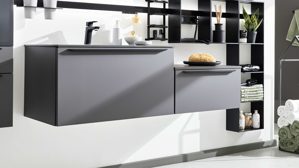 Badmöbel-Set Interliving aus Holz in Grau Interliving Bad Serie 7317 - Basis-Set mit Waschtisch Schiefergrau - Breite ca. 140 cm