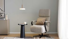 Pendelleuchte Interliving aus Metall in Hellgrau Interliving Leuchten Serie 9351 - Hängelampe warmgraues & kaffeefarbenes Metall - ein Lampenschirm