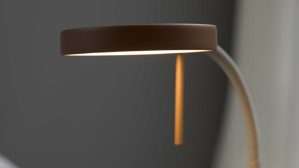 Tischleuchte Interliving aus Metall in Hellgrau Interliving Leuchten Serie 9352 - Tischlampe, auch als Schreibtischleuchte warmgraues & kaffeefarbenes Metall - Höhe ca. 57 cm