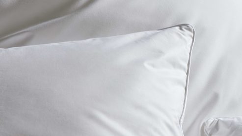 Kopfkissen Interliving aus Federn + Daunen in Weiß Interliving Kopfkissen Serie 9212 - 3-Kammerkissen 1.060 g Federn & Daunen - ca. 80 x 80 cm