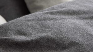 Bettwäsche-Set Interliving aus Stoff in Anthrazit Interliving Bettwäsche Serie 9118 - Biberbettwäsche Anthrazit & Hellgrau - ca. 60 x 80 cm und 135 x 200 cm