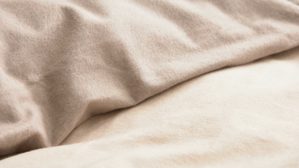 Bettwäsche-Set Interliving aus Stoff in Beige Interliving Bettwäsche Serie 9118 - Biberbettwäsche Creme & Cappuccino - ca. 60 x 80 cm und 135 x 200 cm