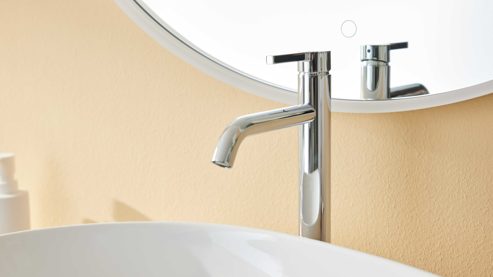 Waschtisch-Set / Waschbecken-Set Interliving aus Holz in Hellgrau Interliving Bad Serie 7969 - Badmöbel-Set mit vielen Extras sandfarbenes Lacklaminat & Eiche Como