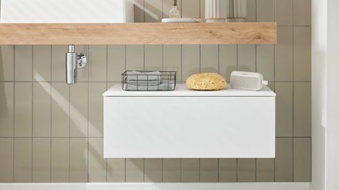 Badmöbel-Set Interliving aus Holz in Holzfarben Interliving Bad Serie 3725 – Badmöbel-Set mit Spiegel Eiche Sierra