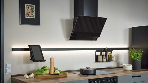 Einbauküche culineo® aus Holz in Dunkelgrau Culineo® Einbauküche C357 mit gorenje Einbaugeräten Schiefergrau & Schwarzglas - zweizeilig