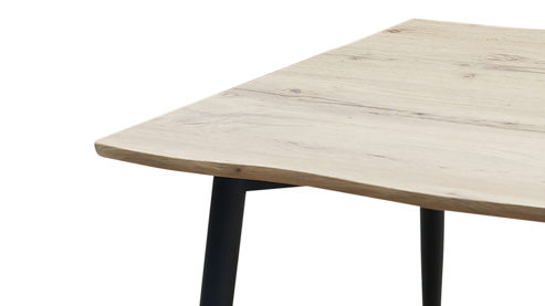 Couchtisch Hela aus Holz in Holzfarben Couchtisch Zürich CT Artisan Eiche & schwarzes Metall - ca. 60 x 42 cm